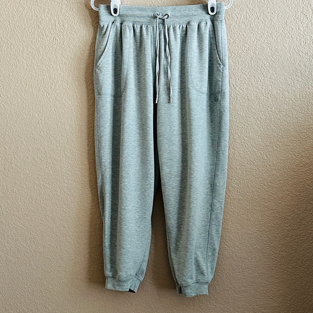 JNY Sport Women’s Light Gray Cozy Jogger Sweatpants with Drawstring Waist